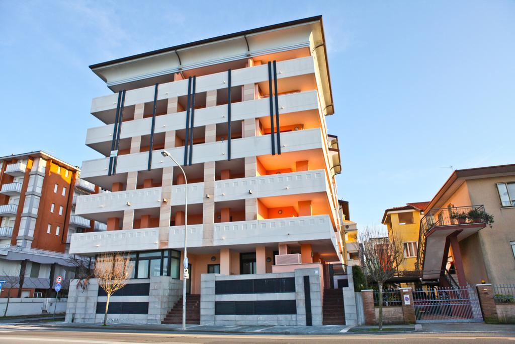 Capitol Apartments Grado Exterior photo